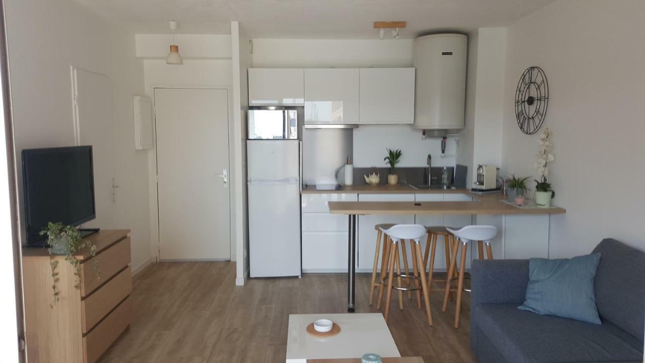 Port La Gavine Vue Mer Hyères Екстериор снимка