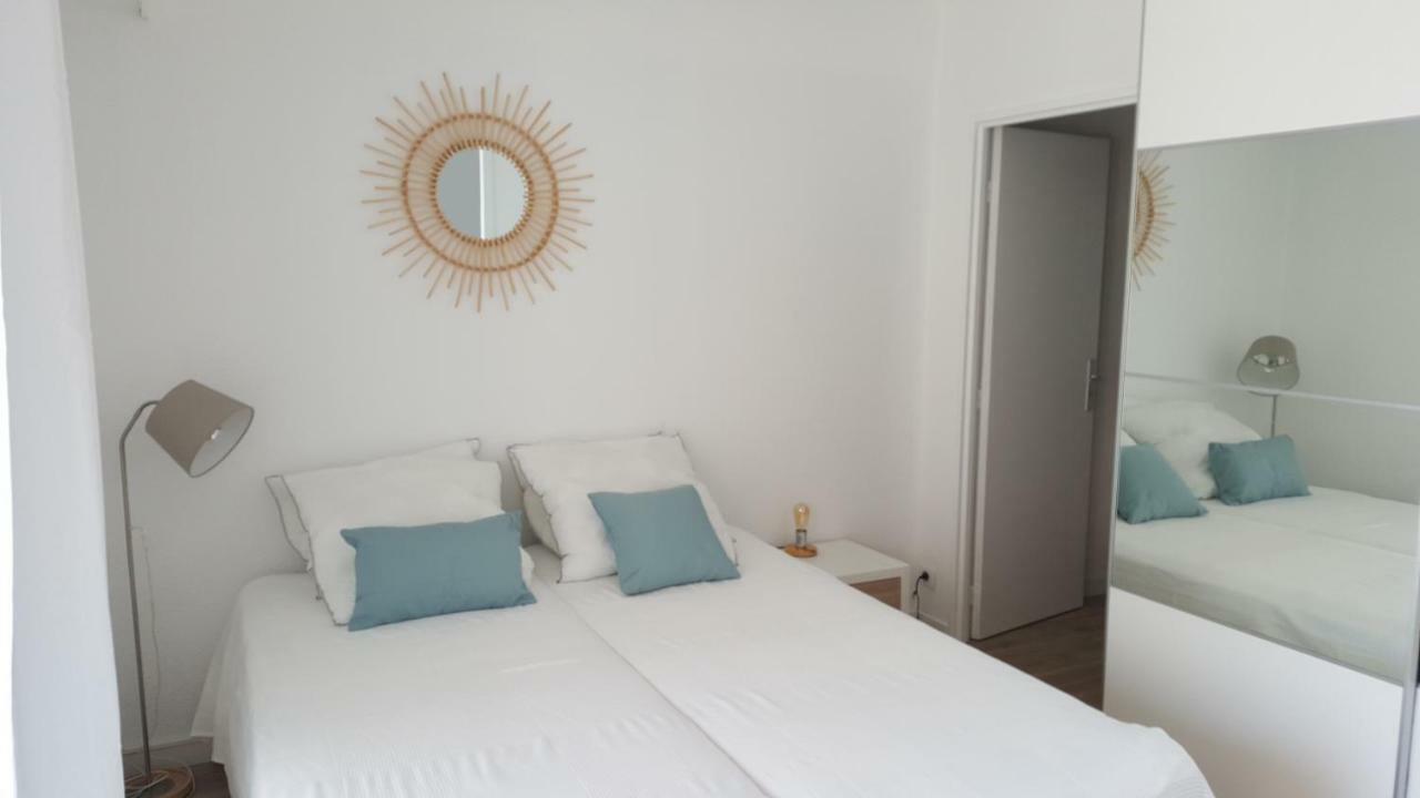 Port La Gavine Vue Mer Hyères Екстериор снимка